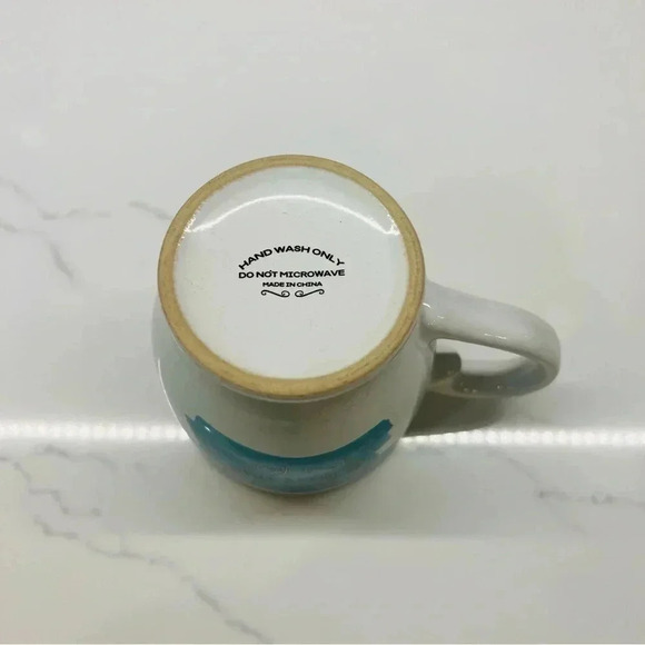 Let your Faith Be Bigger Than Your Fear Blue White Graphic Coffee Mug Large - Picture 4 of 5